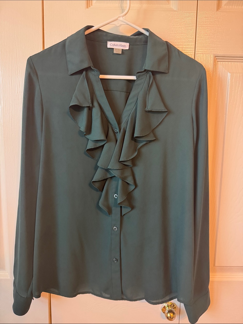 Calvin Klein | Hunter Green Ruffle Front Blouse | M